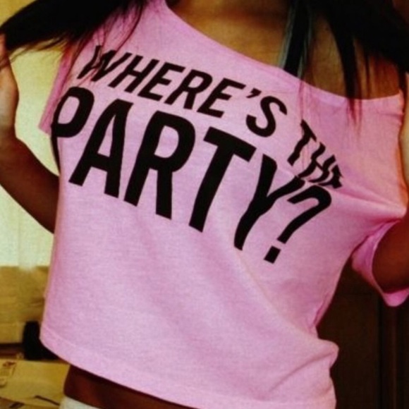 Never worn VS PINK crop top - Picture 2 of 4